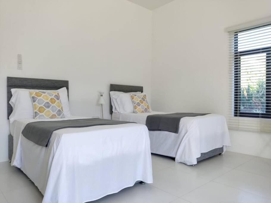 The Willow Apartment โอโชรีโอส ภายนอก รูปภาพ