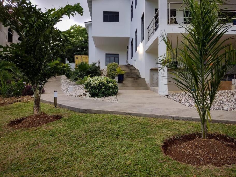 The Willow Apartment โอโชรีโอส ภายนอก รูปภาพ