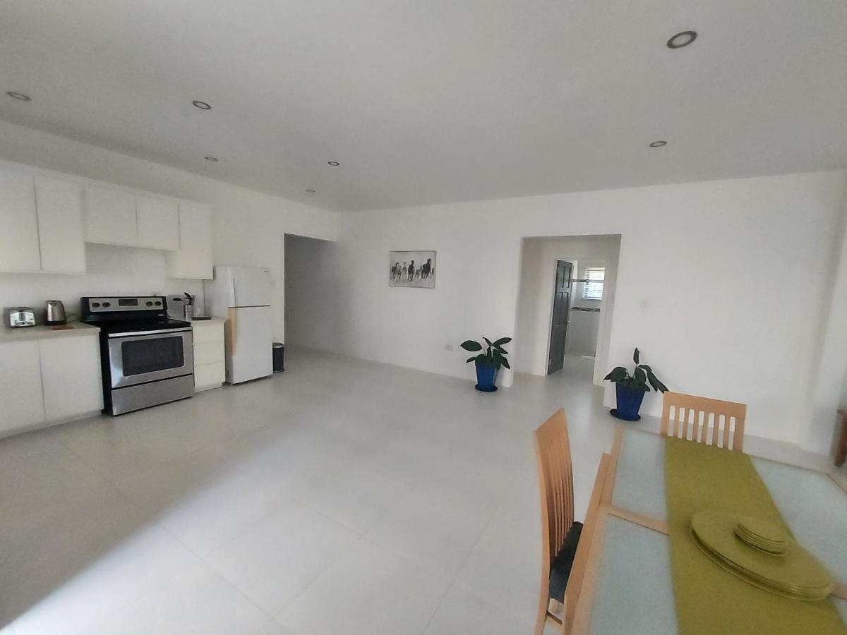 The Willow Apartment โอโชรีโอส ภายนอก รูปภาพ